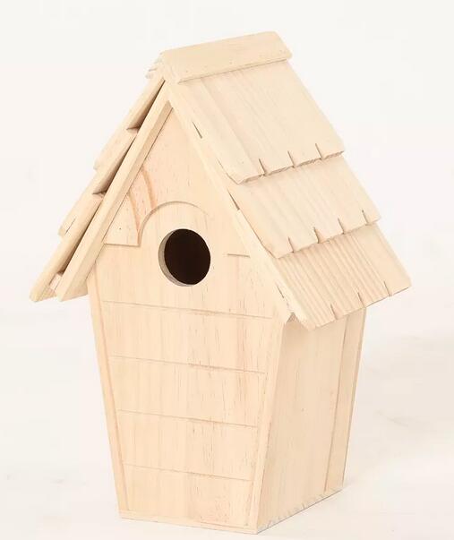 Wood bird house
