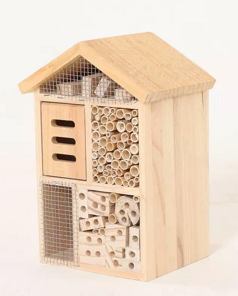 Wood bee house